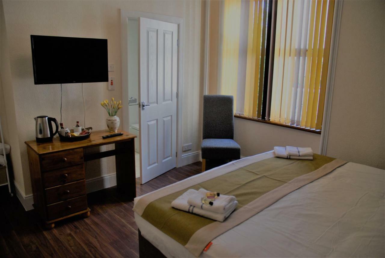 The Coo'S Guest House Inverness Ngoại thất bức ảnh